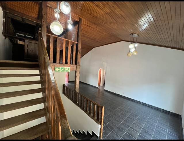 220M² WAREHOUSE TO LET IN FERNDALE